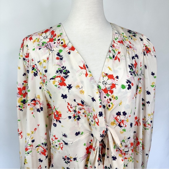 Veronica Beard Tops - Veronica Beard Floral Blouse with Bow | Long Sleeve Silk Top | Size 10